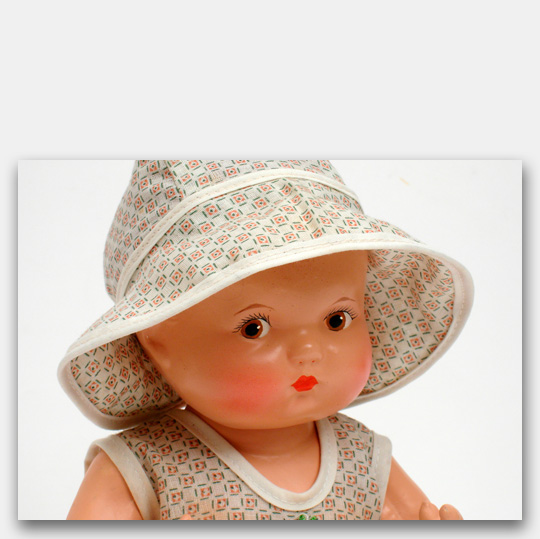 Note cards featuring Patsy Baby and other classic antique and collectible dolls at http://www.collectornet.net/cards/dolls