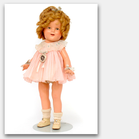 Note cards featuring Shirley and other classic antique and collectible dolls at http://www.collectornet.net/cards/dolls